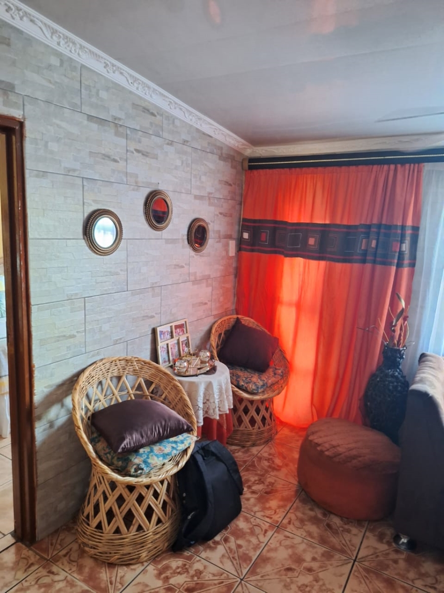 5 Bedroom Property for Sale in Mdantsane Nu 2 Eastern Cape